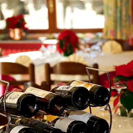 فندق Ponte Di Nava 3*