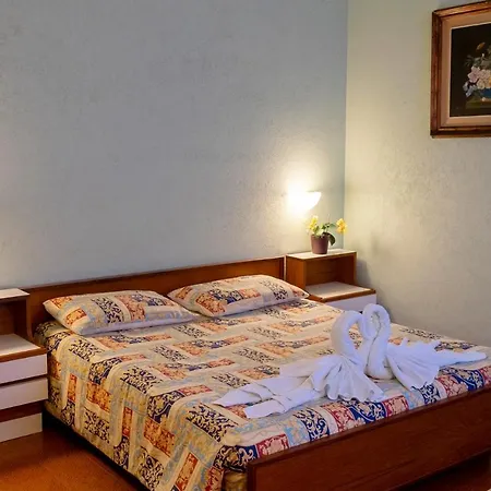 Ponte Di Nava Otel 3*