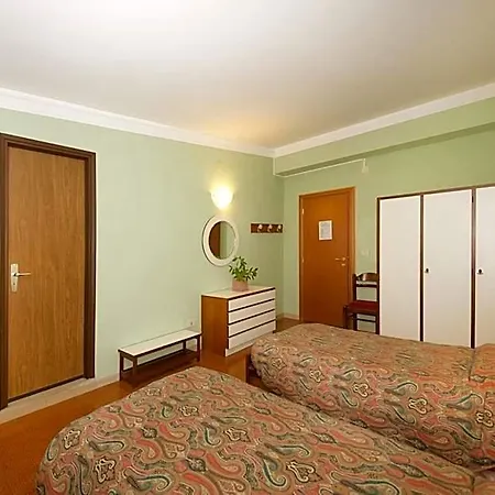 Hotel Ponte Di Nava 3*